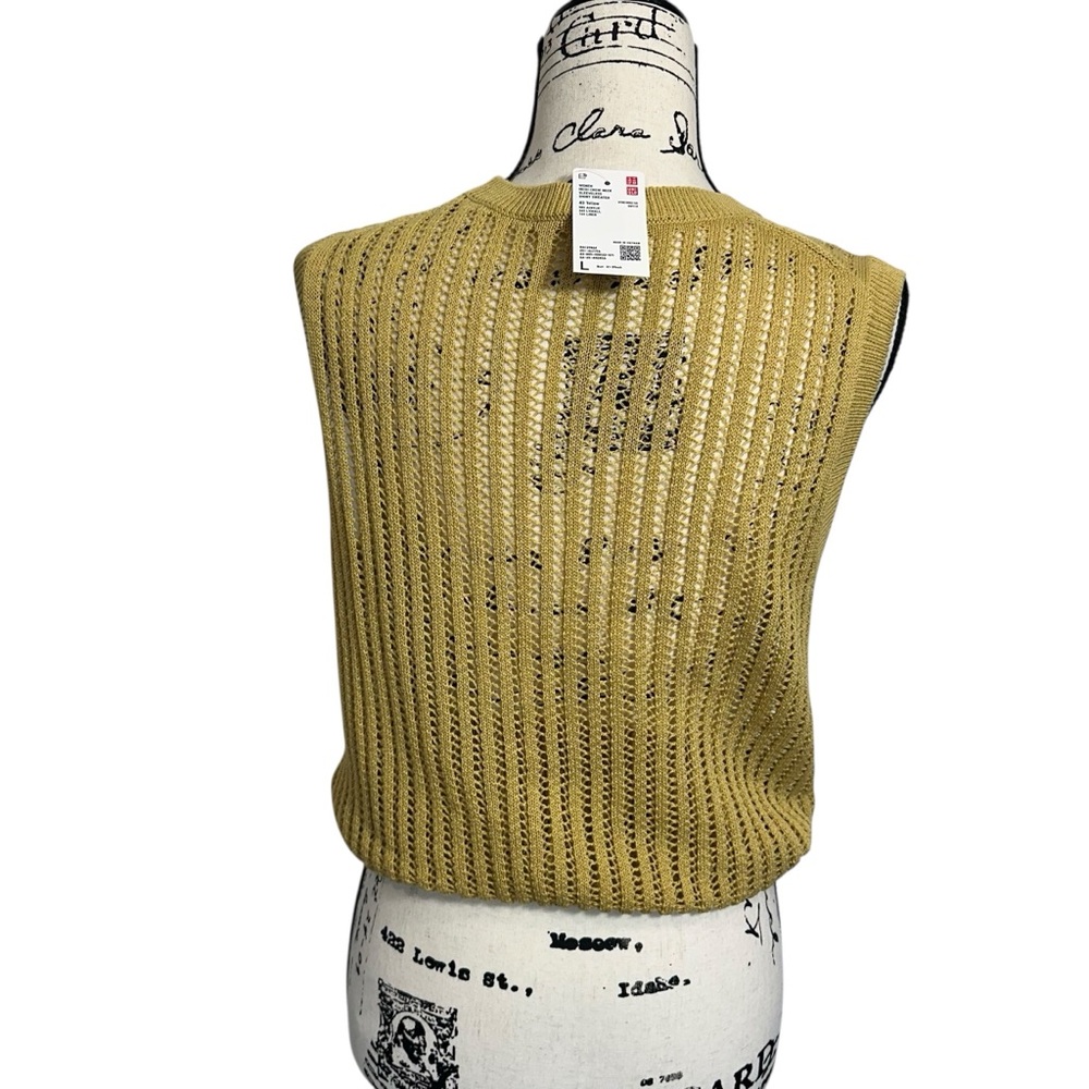Uniqlo Women's Yellow Open Knit Mesh Crewneck Sleeveless Sweater‎ Top, Large - Picture 4 of 8